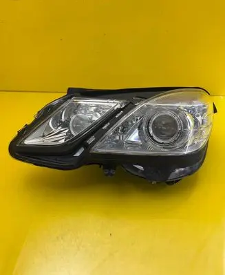 Mercedes-Benz E W212 Headlight/headlamp A2128200939
