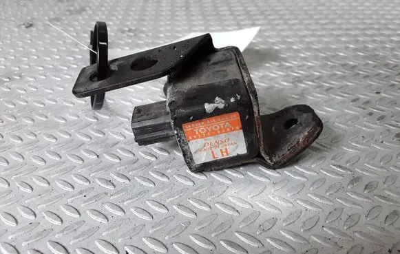Lexus IS 200-300 Airbag deployment crash/impact sensor 8917453010