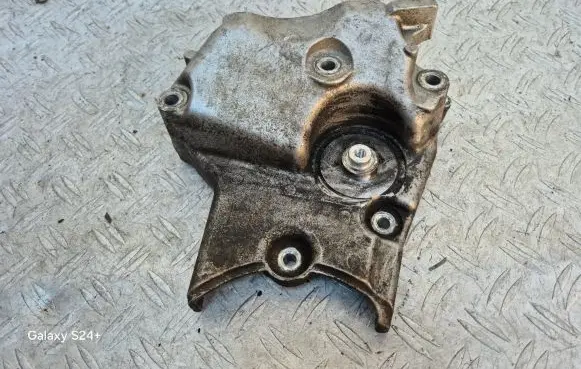 Opel Insignia A Engine mounting bracket 55566020