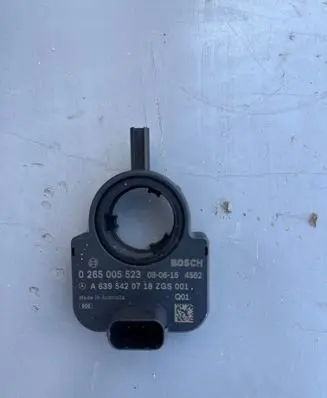 Mercedes-Benz Vito Viano W639 Steering angle sensor 0265005523 A6395420718