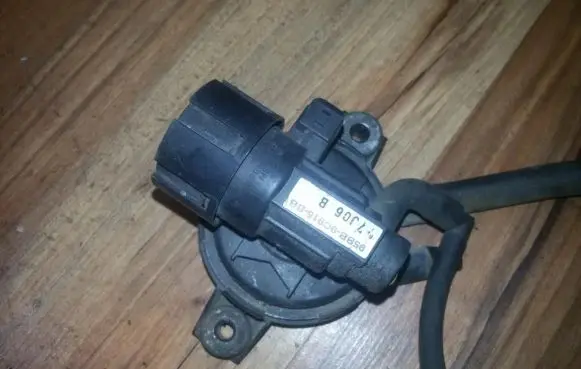 Ford Galaxy Turbo solenoid valve 95bb9c915bb