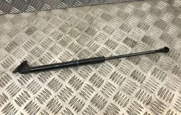 Toyota Prius (XW50) Tailgate/trunk strut/damper 689500W860