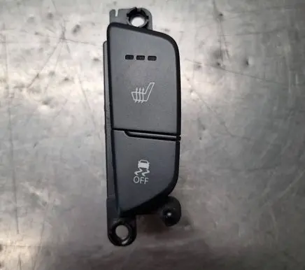 Hyundai i40 Seat heating switch 937303Z060