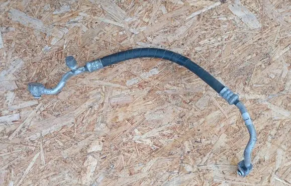 Subaru Outback Air conditioning (A/C) pipe/hose