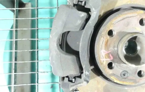 Renault Trafic III (X82) Front brake caliper IMPRK1239370