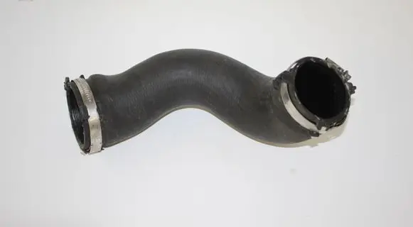 Audi A5 8T 8F Intercooler hose/pipe 8K0145737H