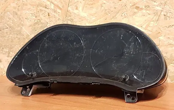 Toyota Avensis T250 Speedometer (instrument cluster) MB2574109875 8380005640H
