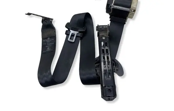 Volkswagen Touran I Rear seatbelt 1T0857805C
