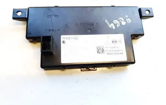 Tesla Model Y Other control units/modules 110024100j