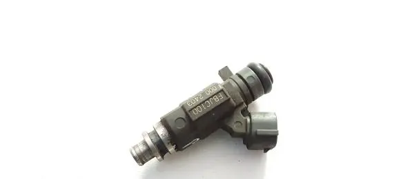 Fuel injector