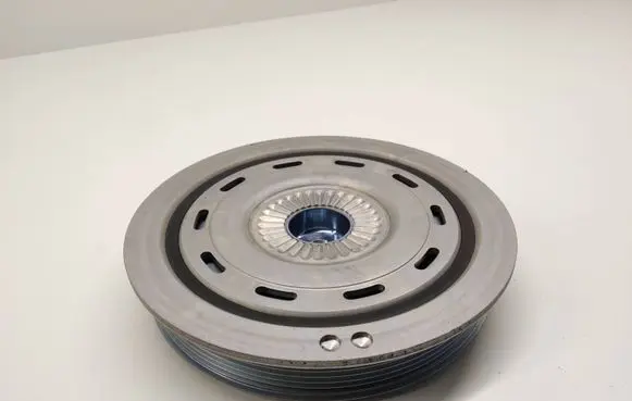 Volvo V60 Crankshaft pulley 32380148