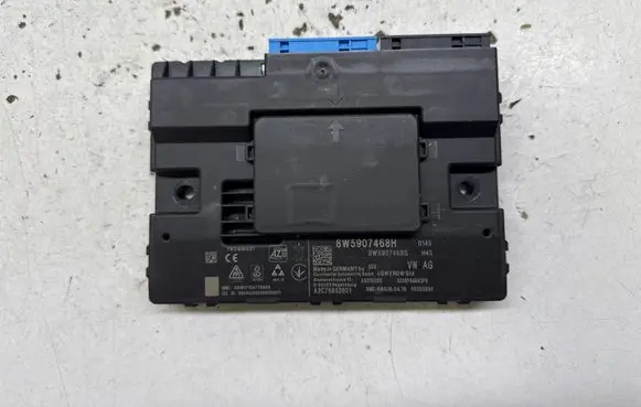 Audi A4 S4 B9 8W Gateway control module 8W5907468H 8W5907468G A2C76652601