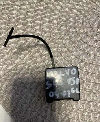 Volvo S40 Rear bumper row hook cap/cover 30678001