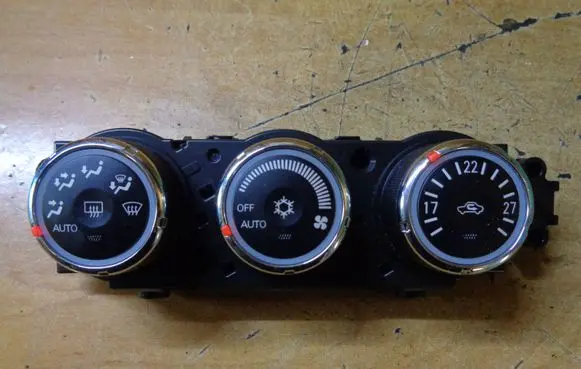 Mitsubishi ASX Climate control unit 7820A082XC