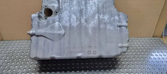 Mercedes-Benz Sprinter W907 W910 Oil sump A6510100313