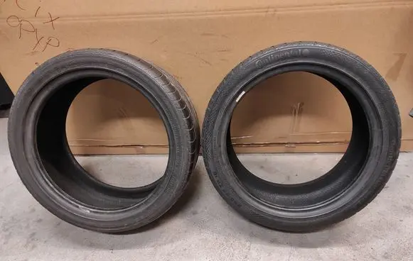 BMW 5 E39 R18 summer tire 26535ZR18 CONTISPORTCONTACT3