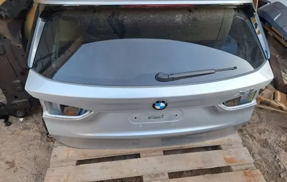 BMW X1 F48 F49 Tailgate/trunk/boot lid