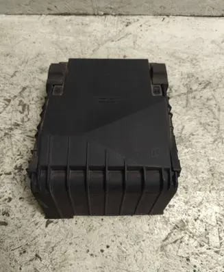 Volkswagen PASSAT B6 Fuse box cover 1K0937132G 1K0937132F 014189871