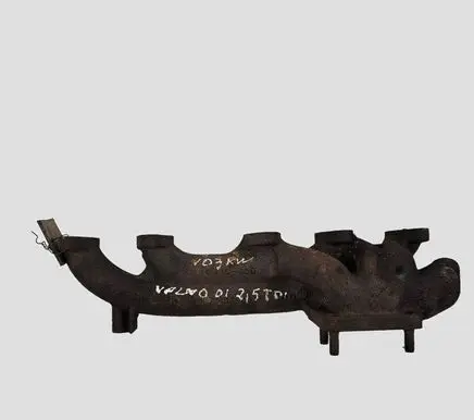 Volvo V70 Exhaust manifold