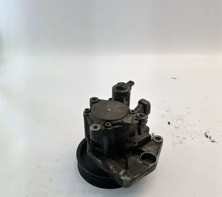 Mercedes-Benz E A207 Power steering pump LH2114612 A0054668001