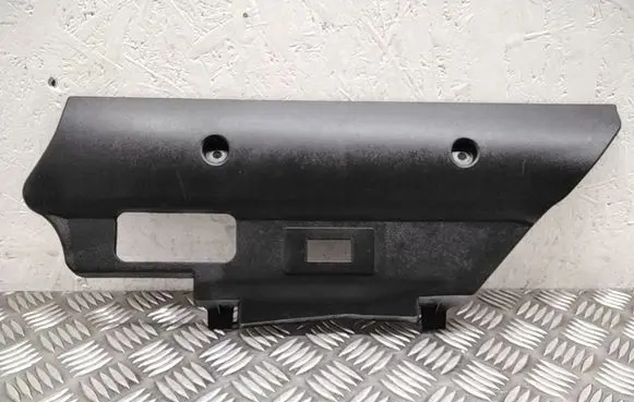 Volvo V70 Dashboard lower bottom trim panel 