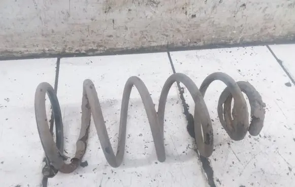 KIA Sorento Rear coil spring
