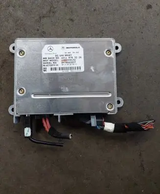 Mercedes-Benz R W251 Bluetooth control unit module A2118703226 DM70662627 UH03MM01SW