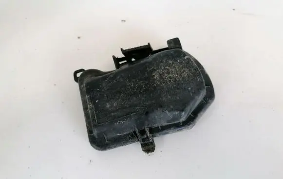Toyota Avensis T250 Headlight/headlamp dust cover 20A369C1