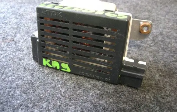 Honda Legend III KA9 Aerial antenna amplifier 39166-SZ3-G010-M1