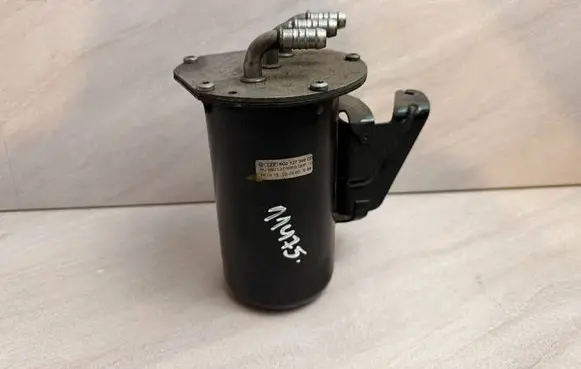 Volkswagen Touran III Fuel filter housing 5Q0127401A 5Q0127399CD