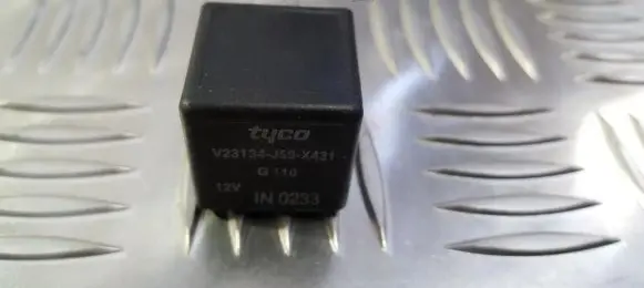 Mazda 626 Other relay V32134J59X431 V32134-J59-X431