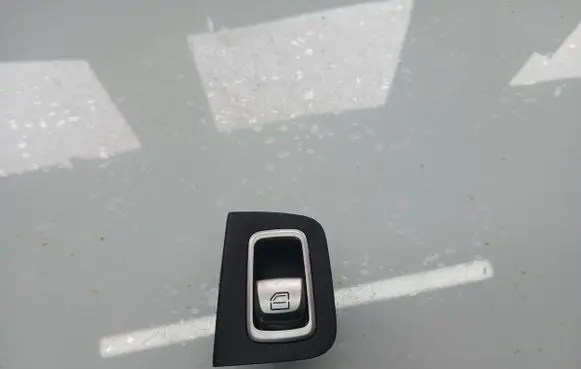 Mercedes-Benz C W205 Electric window control switch A2229052203 162519051