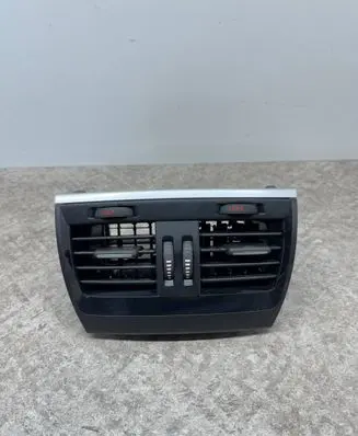 BMW X5 F15 Rear air vent grill 9252012