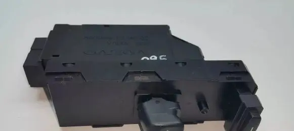 Volvo S60 Electric window control switch 30739078