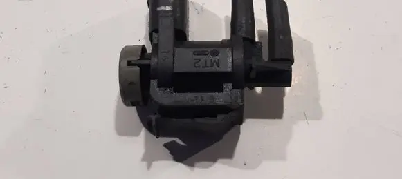Volkswagen Golf VI Turbo solenoid valve 1K0906283A