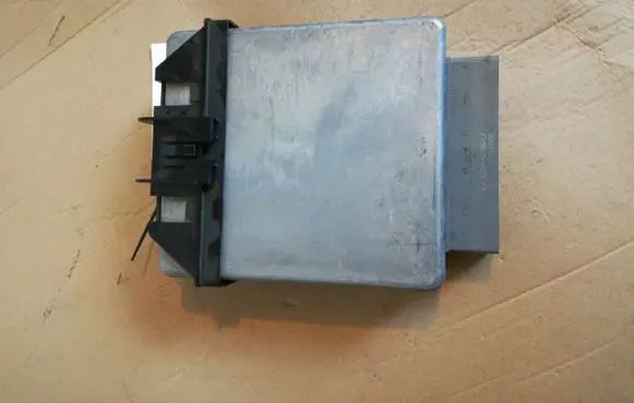 Ford Mondeo Mk III Engine control unit/module 3S7112A650ZB
