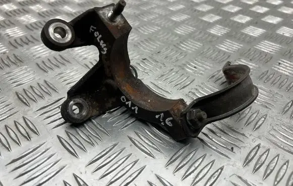 Ford Focus Driveshaft support bearing bracket 