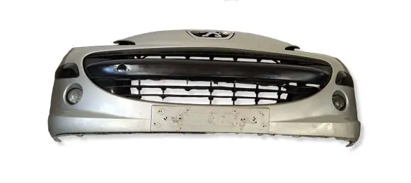 Peugeot 207 Front bumper 