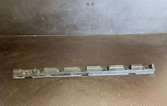 BMW X1 E84 Sill supporting ledge 2991493