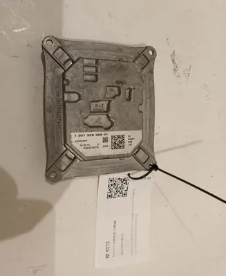 Jeep Cherokee Xenon control unit/module 130732948901