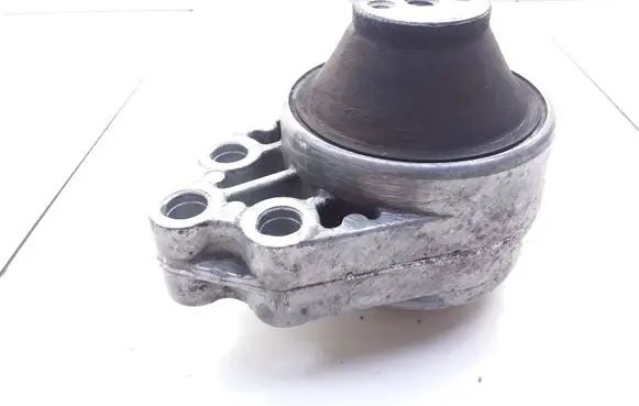 Ford Fusion Engine mount bracket 2S616F012FA