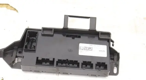 Volkswagen Golf VIII Other control units/modules 5WA907727T