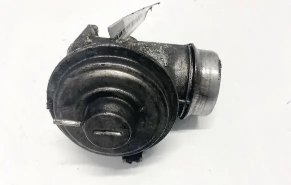 BMW 7 E65 E66 EGR valve 72826402 7.28264.02