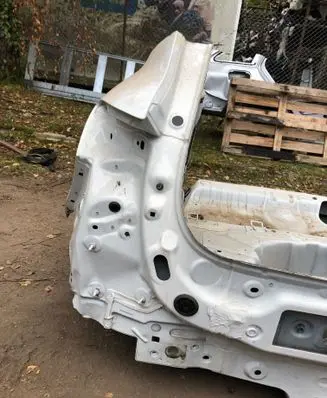 Renault Clio V Rear quarter panel 
