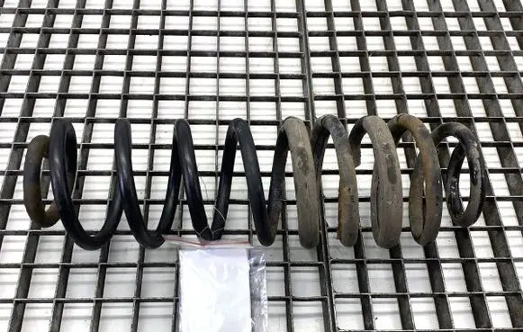 Ford Transit Courier Rear coil spring 