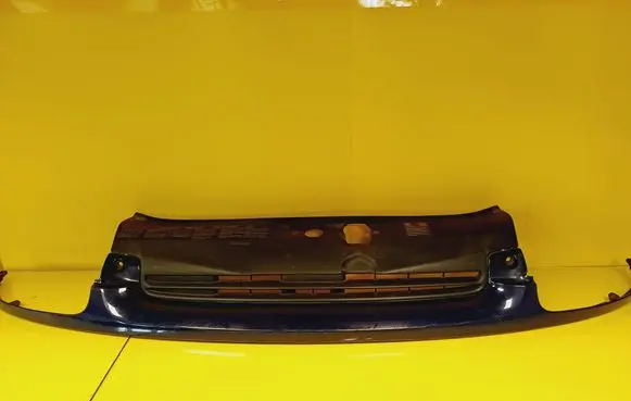 Renault Clio II Front grill 7700415849