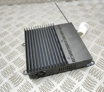 Jaguar XJ X350 Sound amplifier 2R8318C808BA