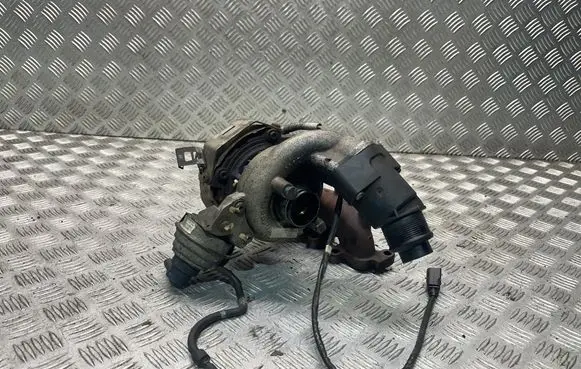 Volkswagen Golf VI Turbo 03L253016 03L253016T