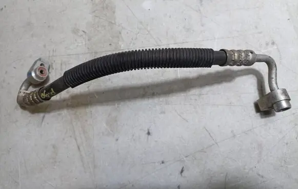 Air conditioning (A/C) pipe/hose