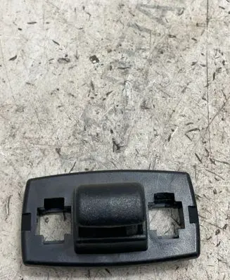 Mercedes-Benz GLE (W166 - C292) Sun visor clip/hook/bracket A166810002